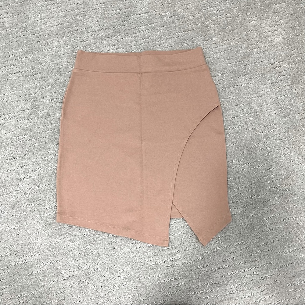 Forever 21 Peach Skirt Size S